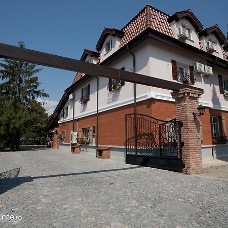 Piazzetta Bacau Hotel Exterior foto