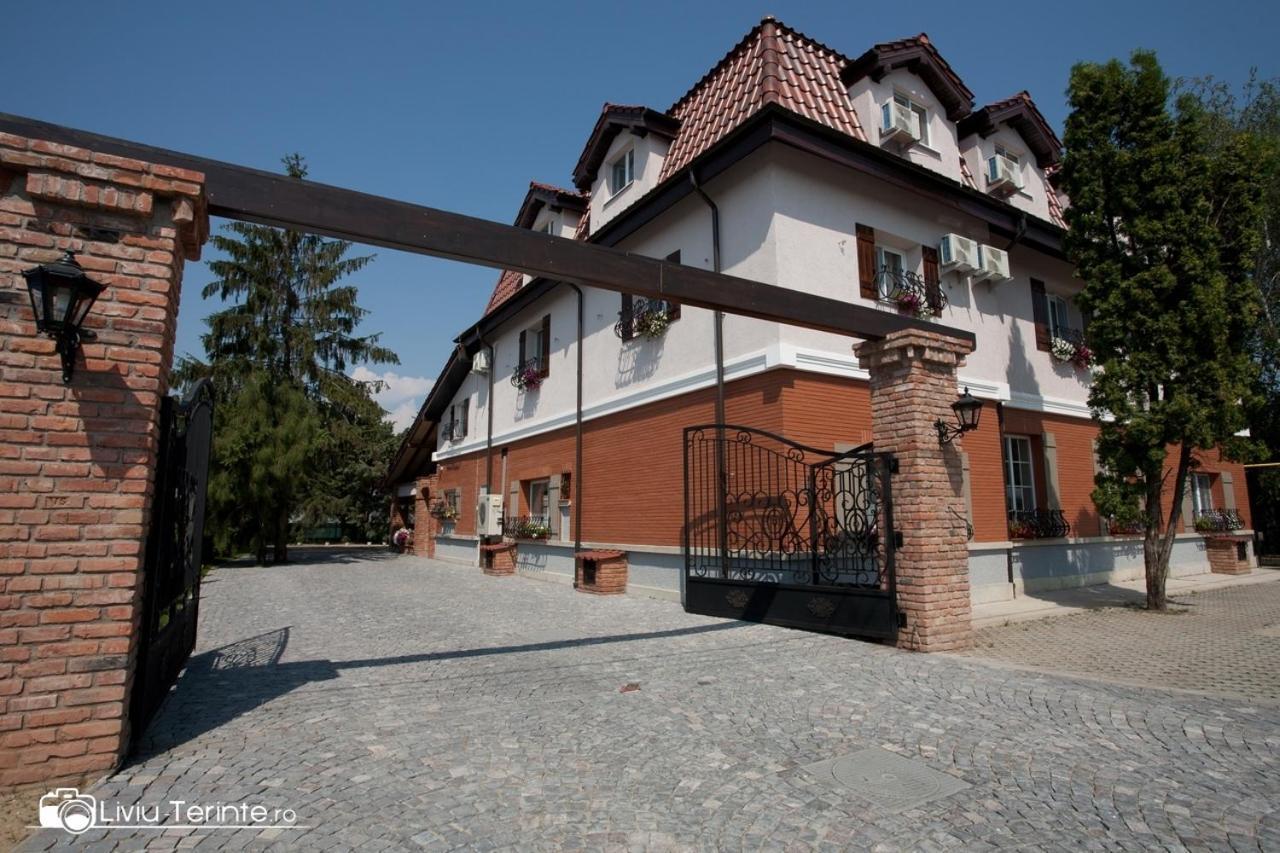 Piazzetta Bacau Hotel Exterior foto